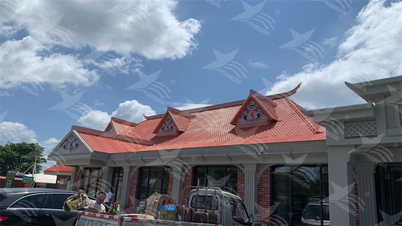 合成树脂瓦 VS 铁皮瓦：性能差异大揭秘！